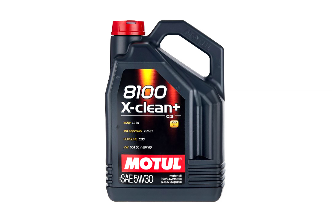 Motul 8100 x clean fe